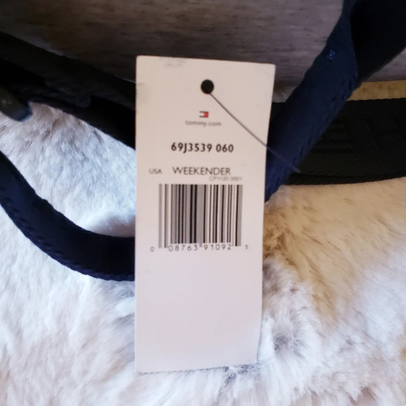 TOMMY HILFIGER WEEKENDER BAG COLOR GREY/ BLUE NEW - Picture 16 of 16